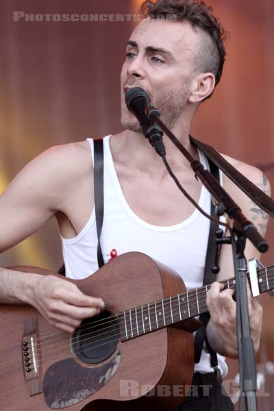 ASAF AVIDAN - 2013-06-30 - PARIS - Hippodrome de Longchamp - 